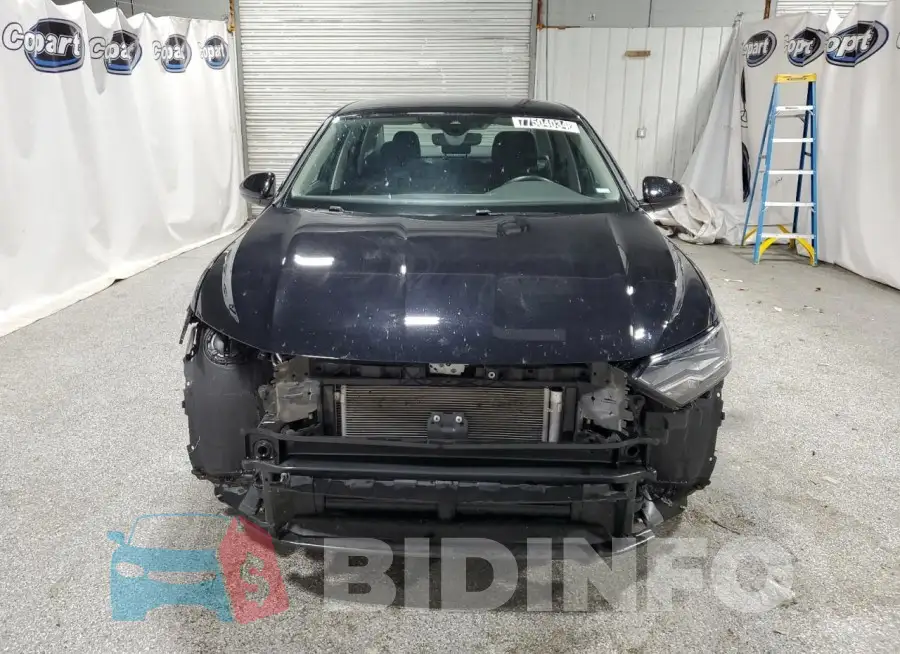3VW5M7BU1RM002298 Photo# 5
