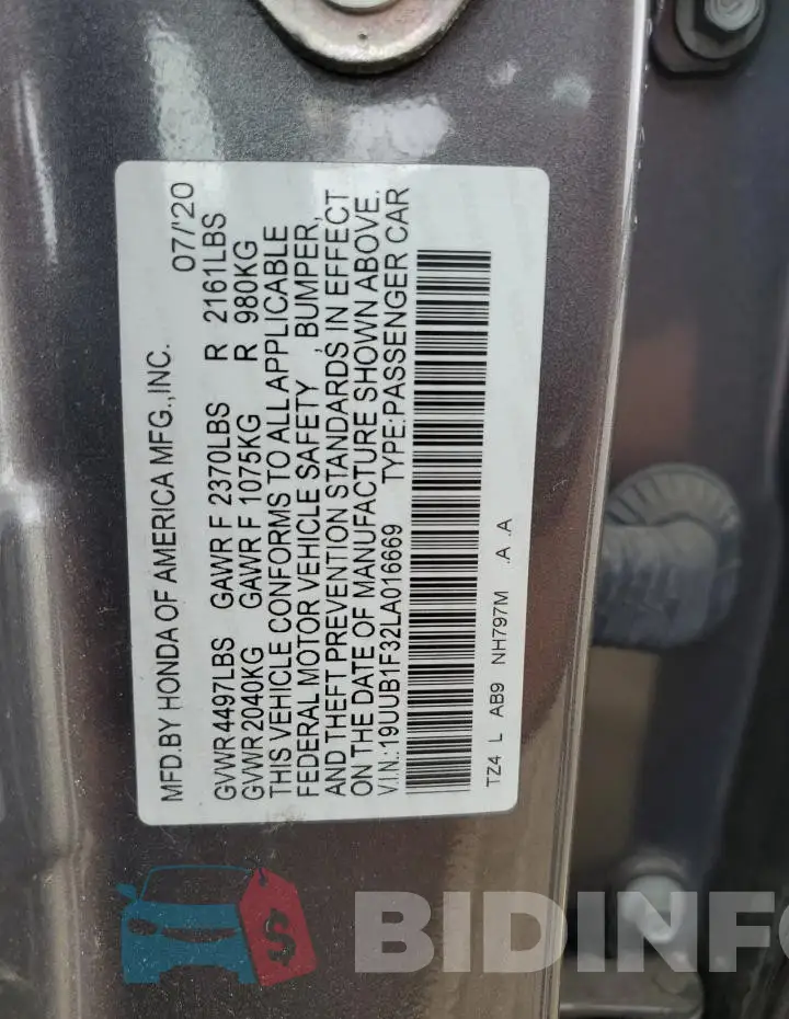 19UUB1F32LA016669 Photo# 13