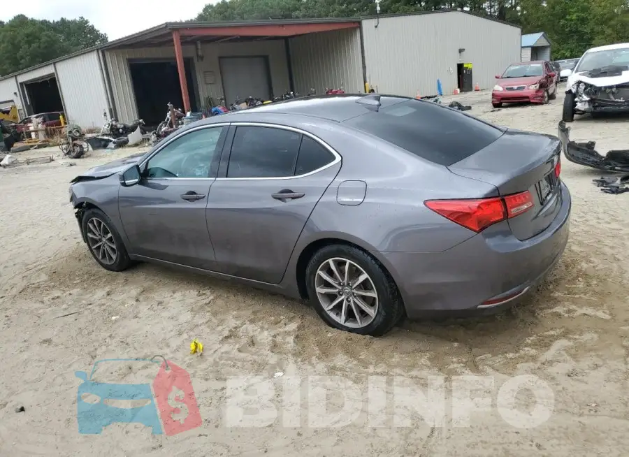 19UUB1F32LA016669 Photo# 2