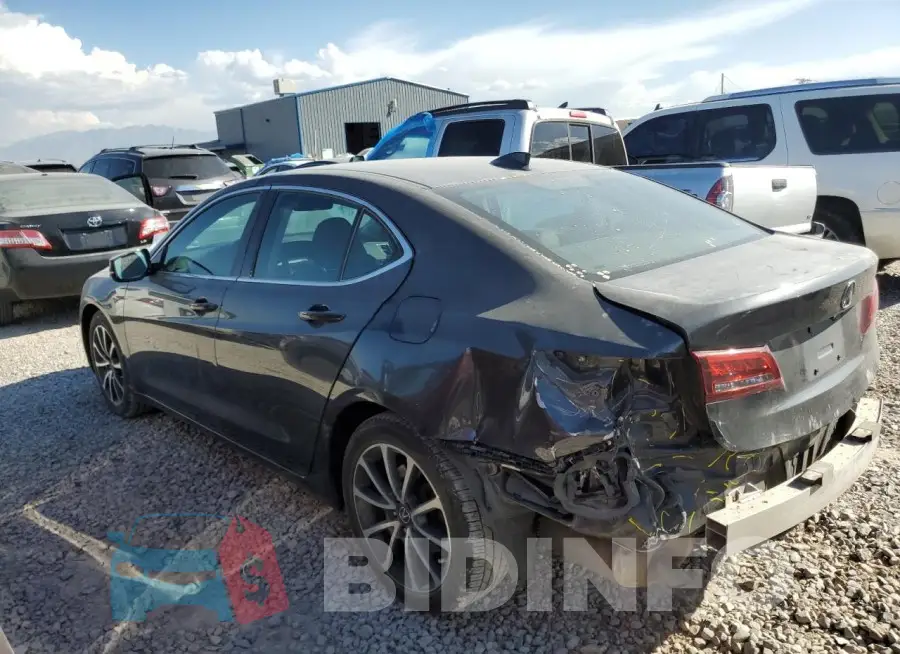 19UUB2F58FA024478 Photo# 2