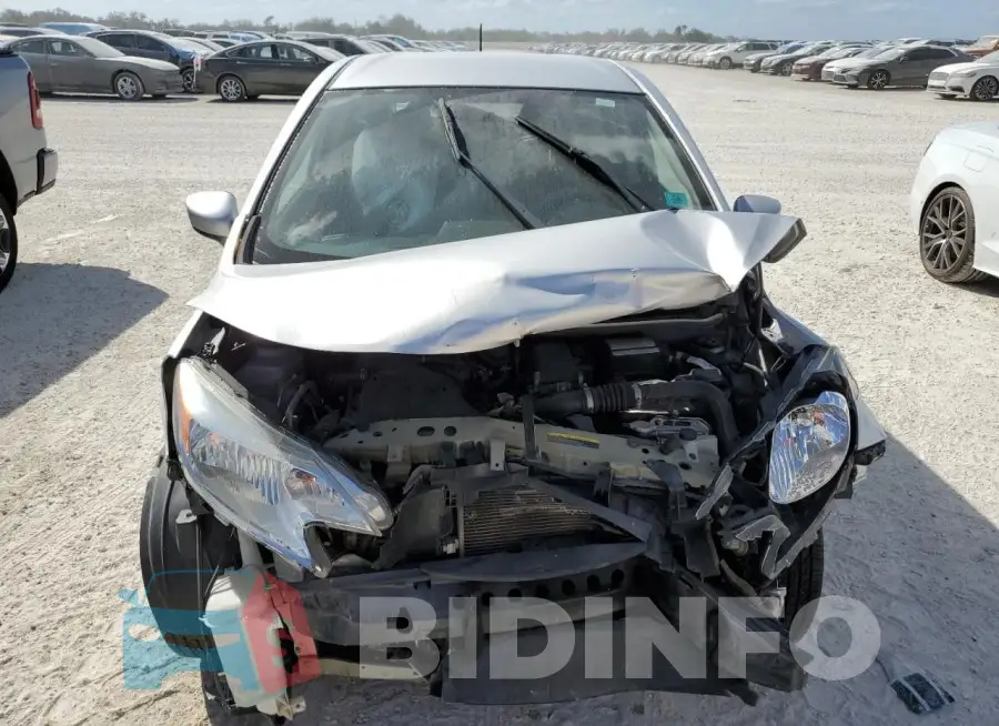 3N1CE2CP7GL391862 Photo# 5