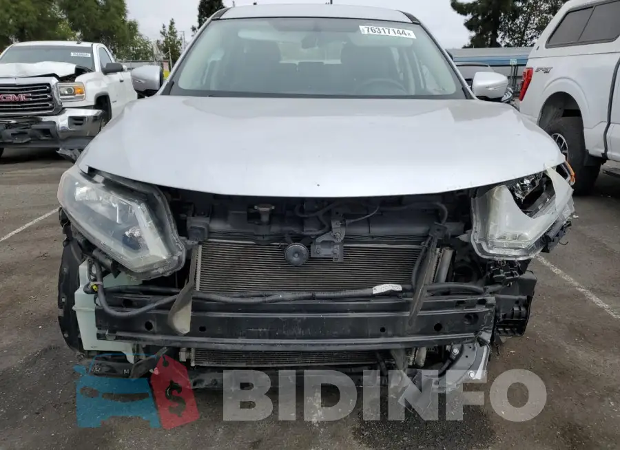 KNMAT2MT0FP572424 Photo# 5