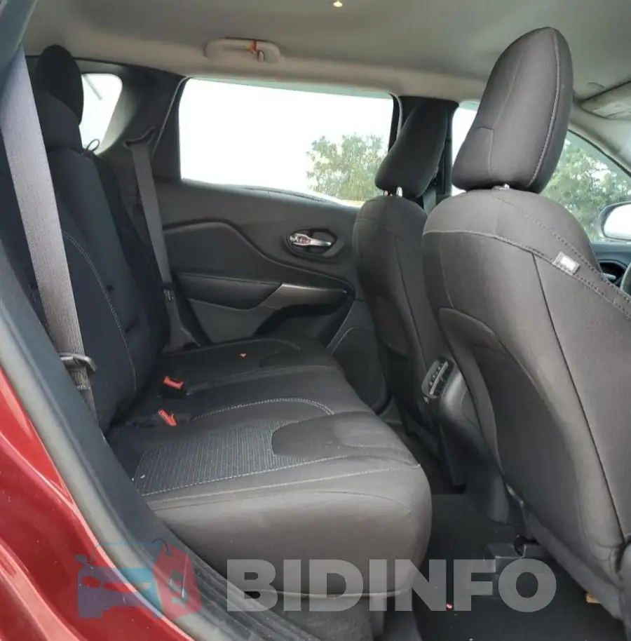 1C4PJLCB0LD500683 Photo# 11