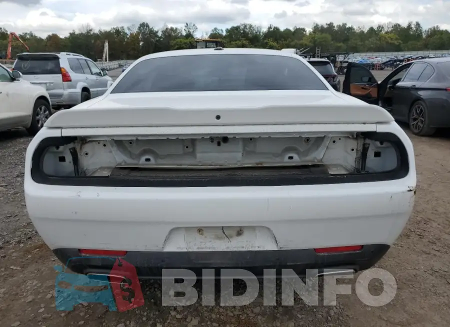 2C3CDZJG2KH557898 Photo# 6