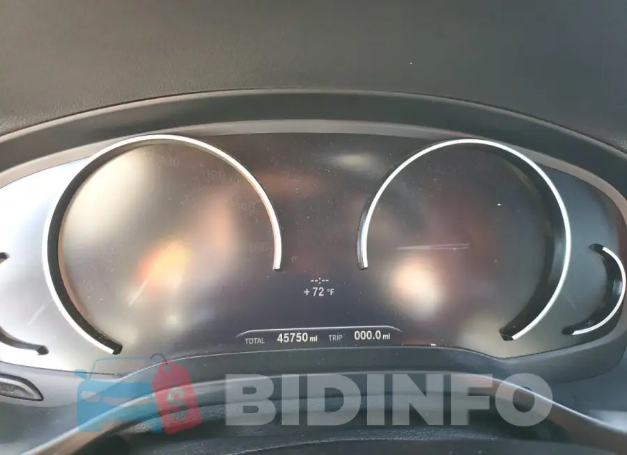 5UXTY5C02LLT33557 Photo# 9