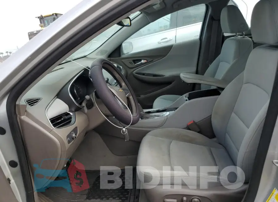1G1ZD5ST0JF258381 Photo# 7