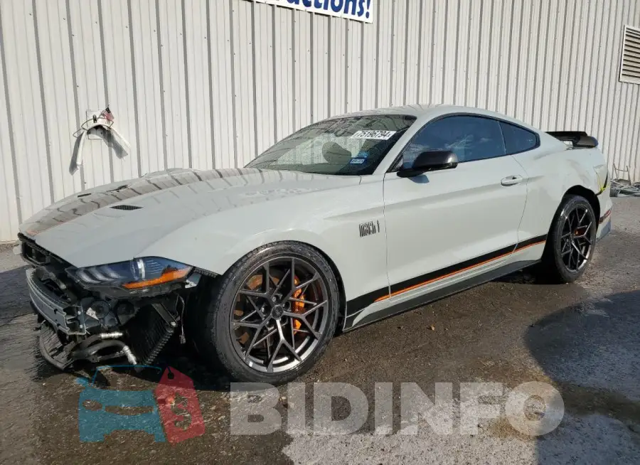 1FA6P8R09N5550952 Photo# 1