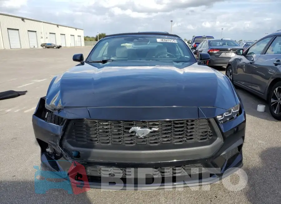 1FAGP8UH5R5122917 Photo# 5