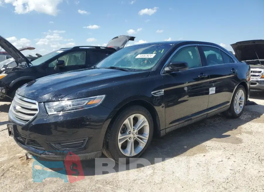 1FAHP2E86GG136049 Photo# 1