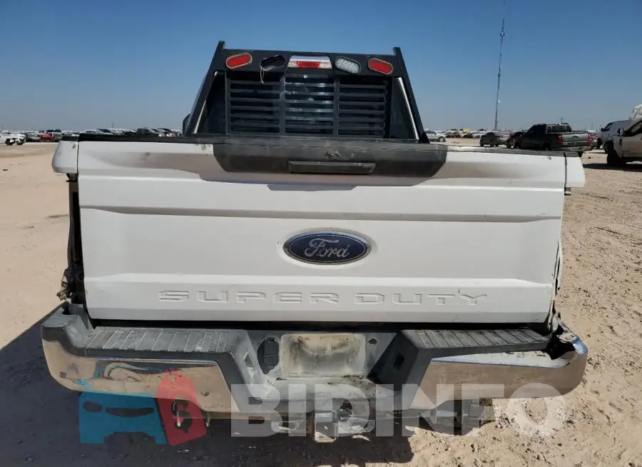 1FT7W2B66KEG85752 Photo# 6