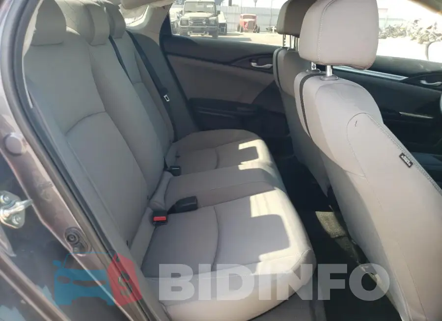 19XFC2F5XGE201471 Photo# 10