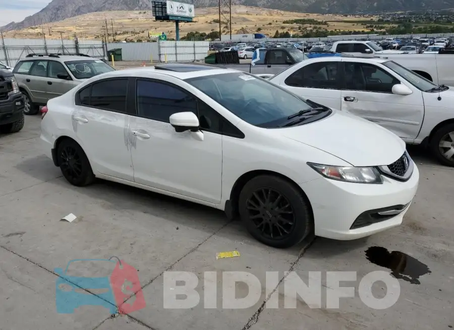 2HGFB2F87FH520635 Photo# 4