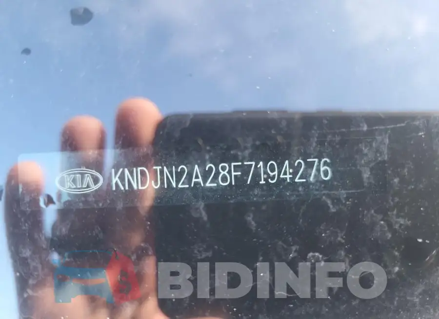 KNDJN2A28F7194276 Photo# 12