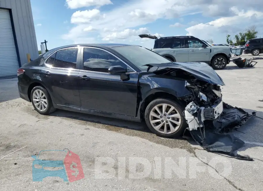 4T1C11AK6PU115197 Photo# 4