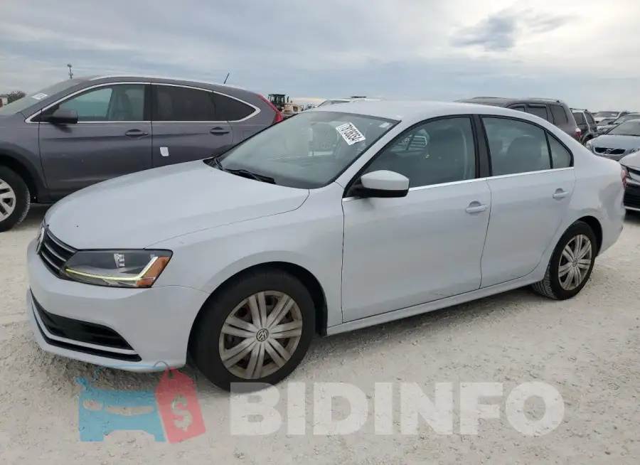 3VW2B7AJ6HM261156 Photo# 1