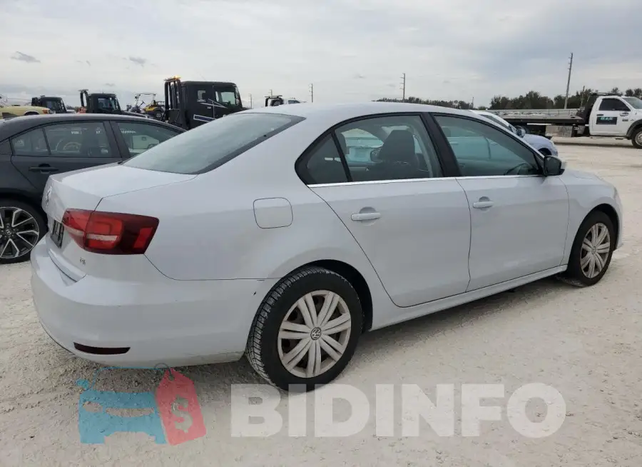 3VW2B7AJ6HM261156 Photo# 3