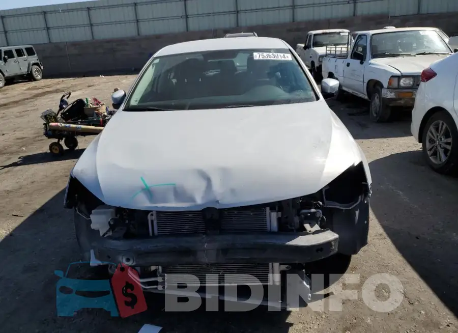 3VW2B7AJ6HM371477 Photo# 5