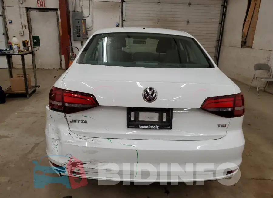 3VW2B7AJ7HM290987 Photo# 6