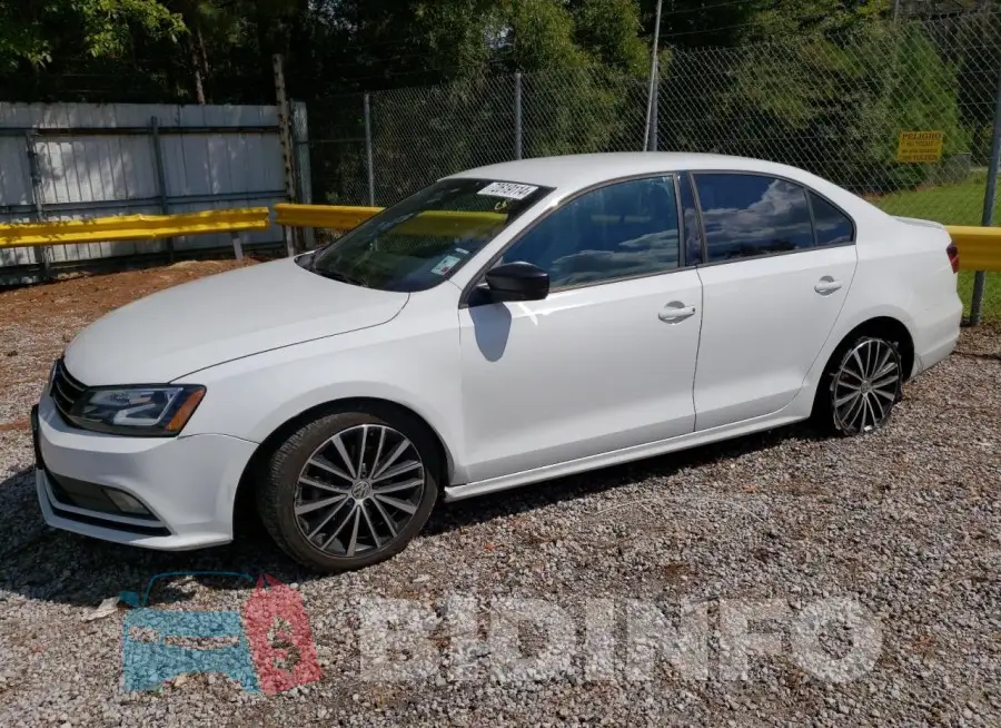 3VWD17AJ8GM277014 Photo# 1