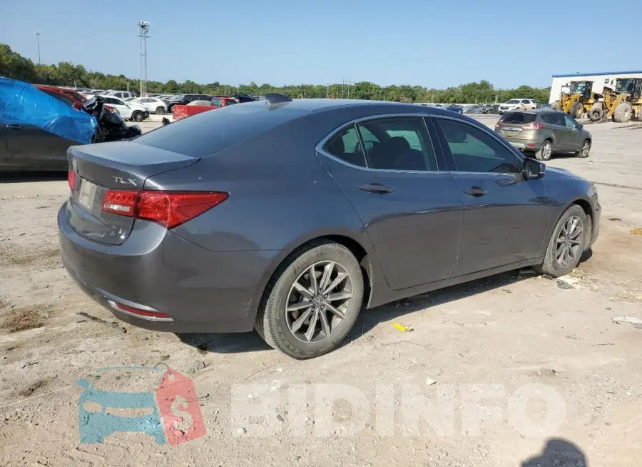 19UUB1F36LA002483 Photo# 3