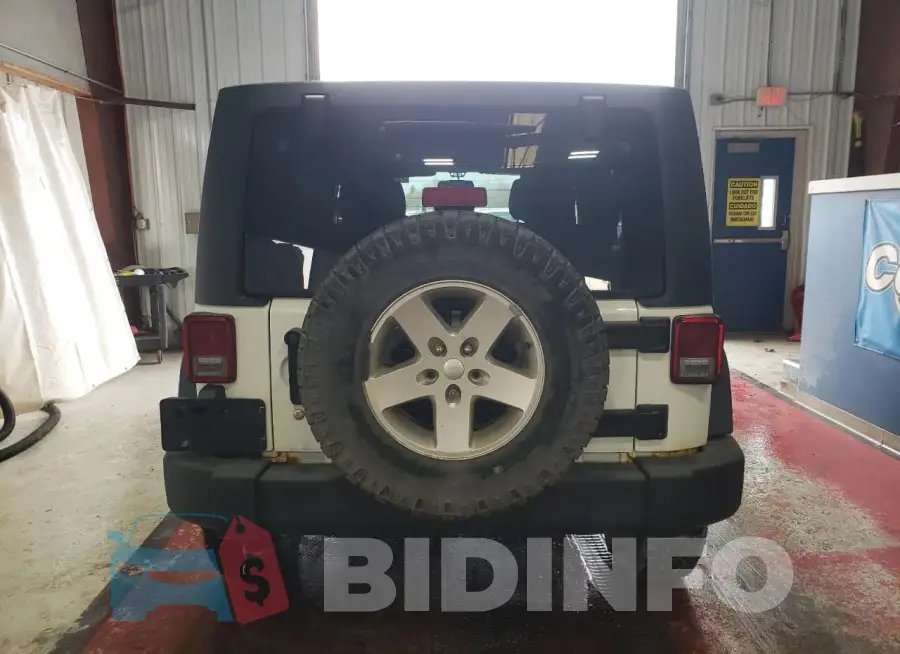 1C4BJWDG8GL285104 Photo# 6