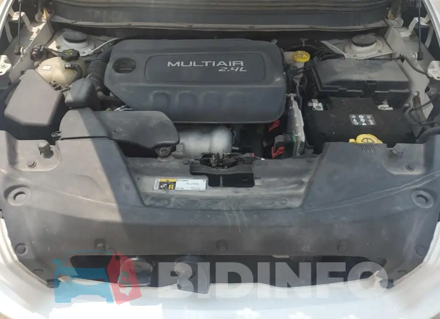 1C4PJLCB4JD504233 Photo# 12