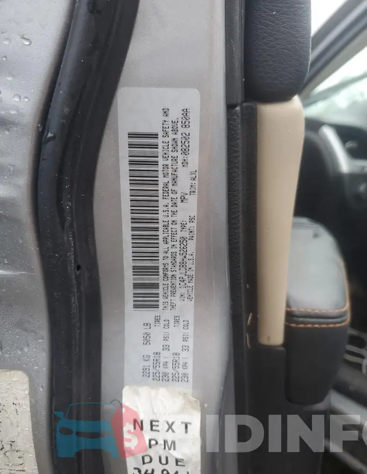 1C4PJLDB8HW526250 Photo# 13