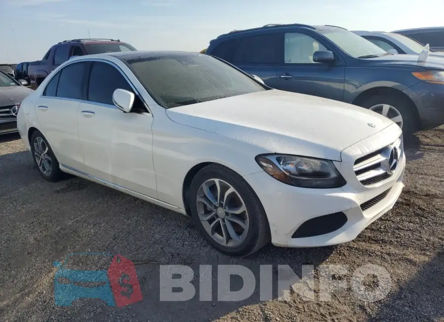 WDDWF4JB6GR144745 Photo# 4