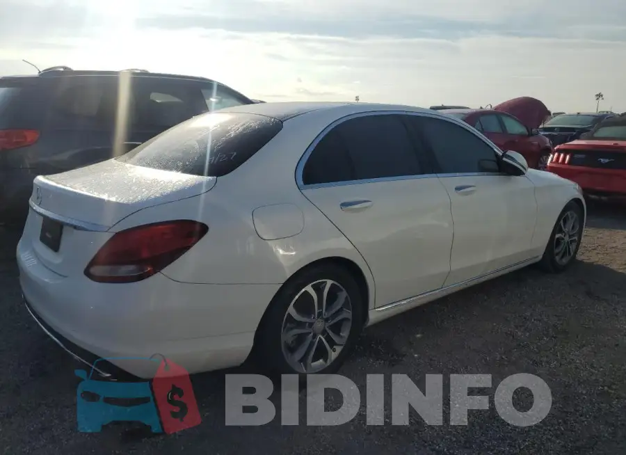 WDDWF4JB6GR144745 Photo# 3