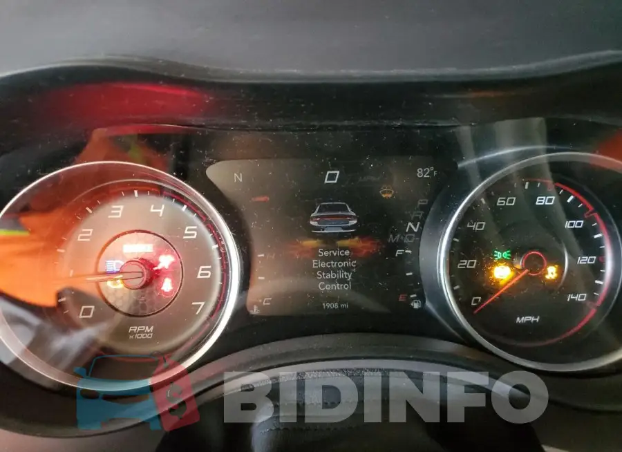 2C3CDXBG3PH656854 Photo# 9
