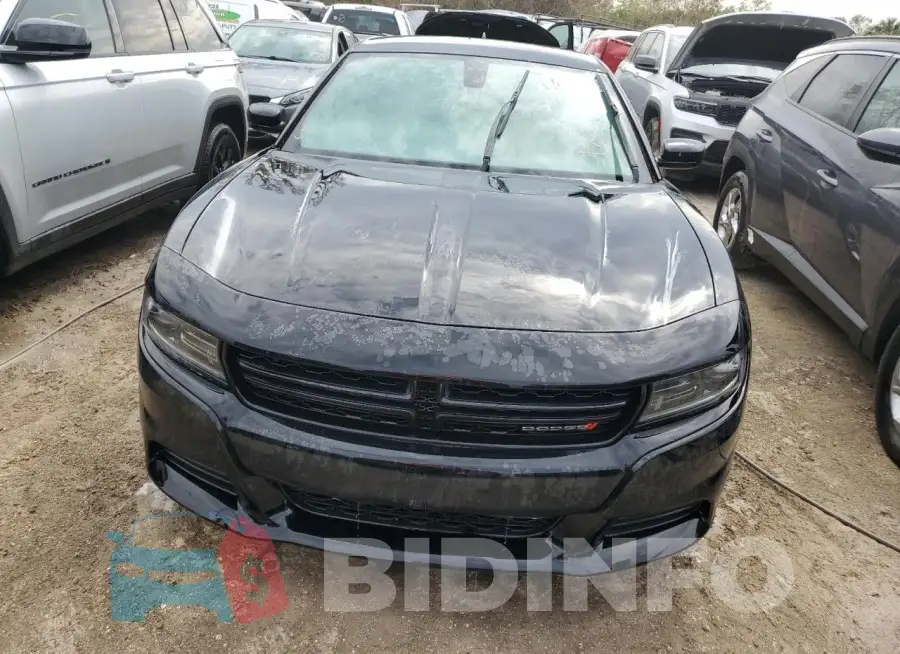 2C3CDXBG5PH687863 Photo# 5