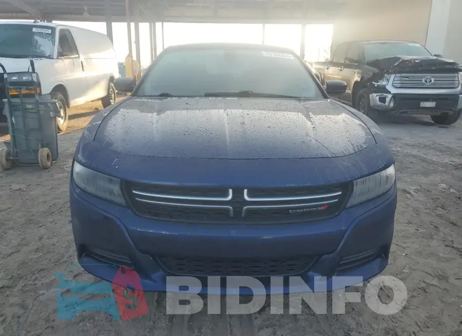 2C3CDXBG8FH744894 Photo# 5