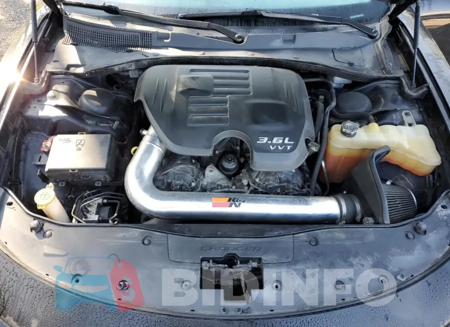 2C3CDXHG5FH720964 Photo# 11