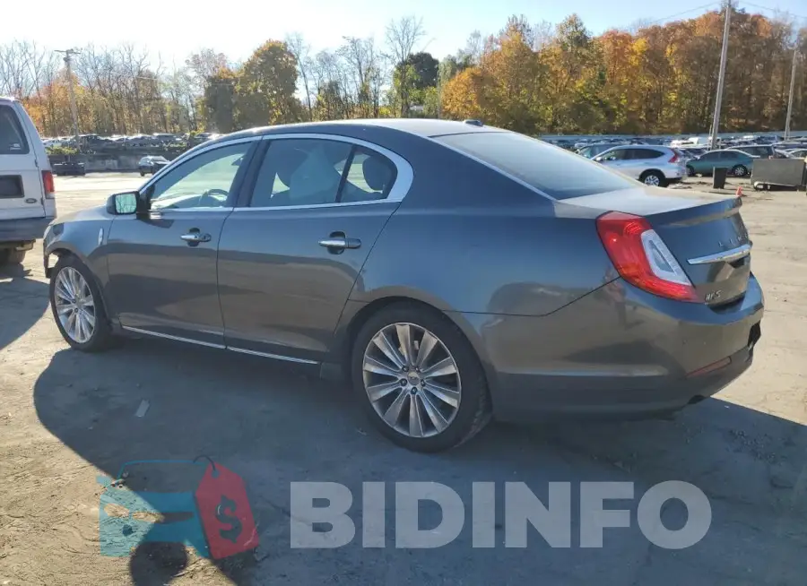 1LNHL9FT7FG606696 Photo# 2