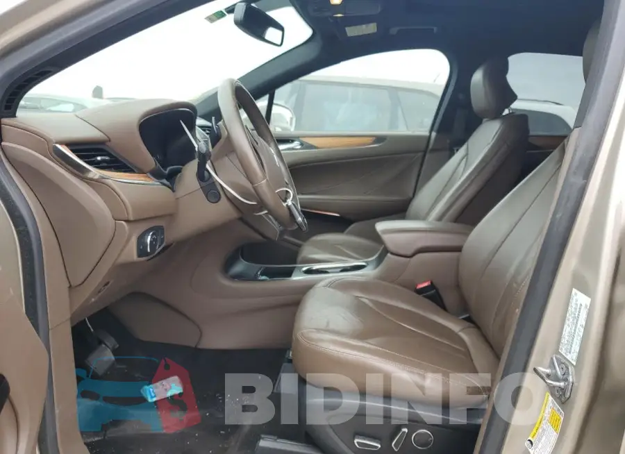 5LMCJ1A93FUJ18163 Photo# 7