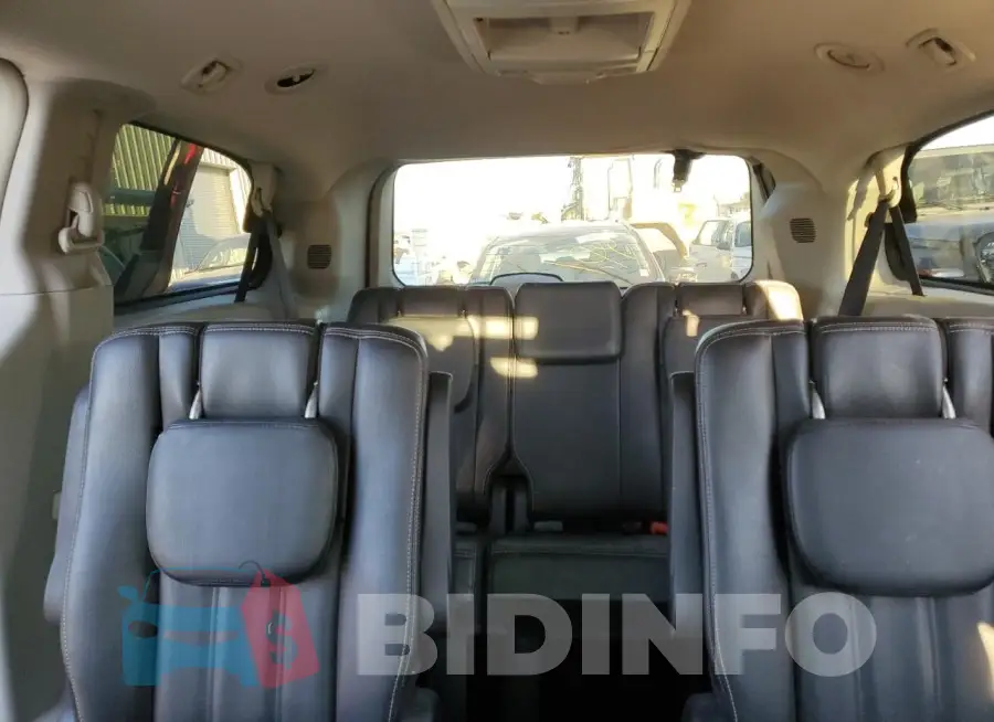 2C4RC1BG9GR293766 Photo# 10