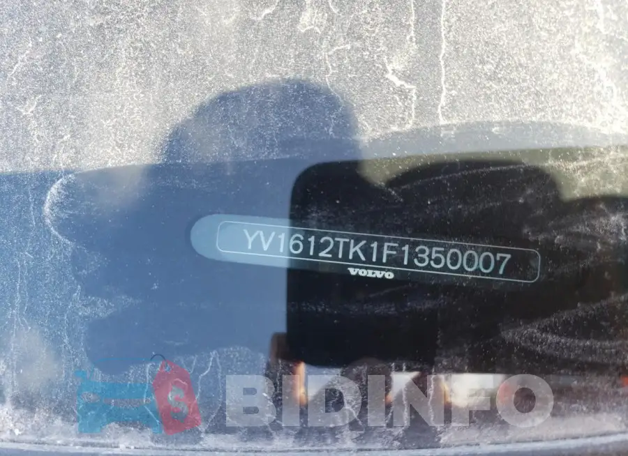 YV1612TK1F1350007 Photo# 12