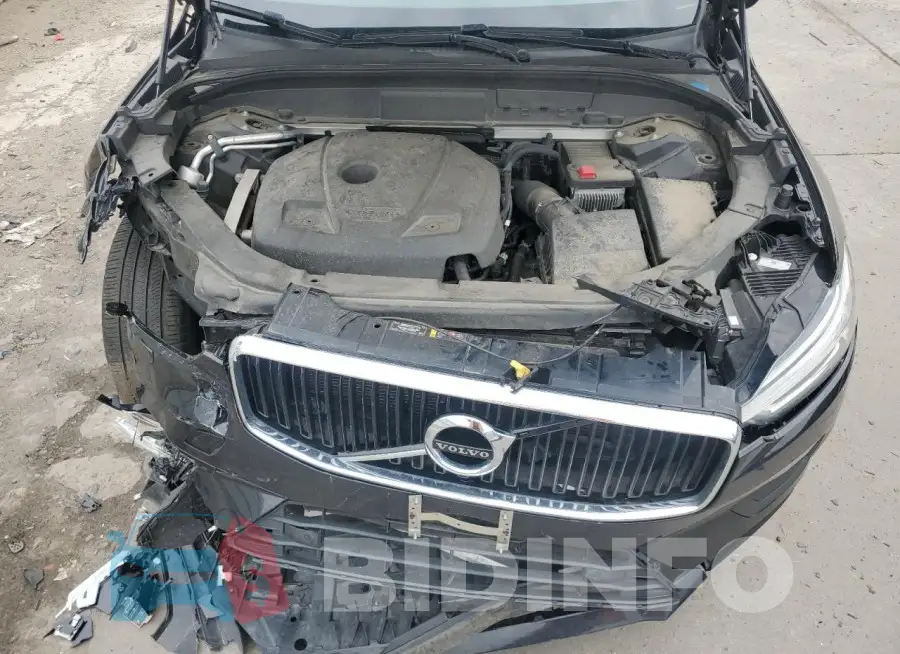 YV4102RK2L1529840 Photo# 12