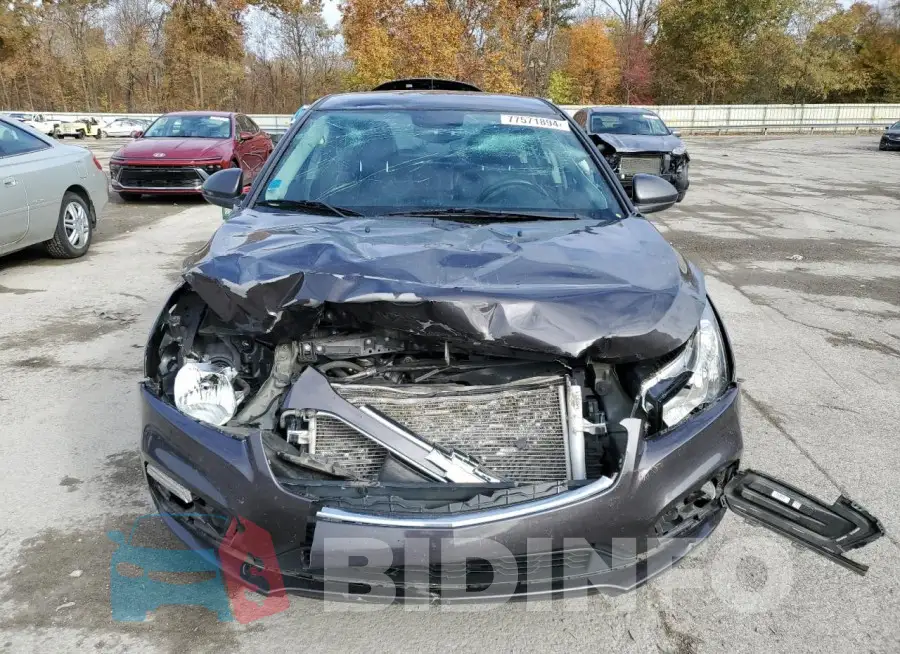 1G1PE5SB9F7109206 Photo# 5