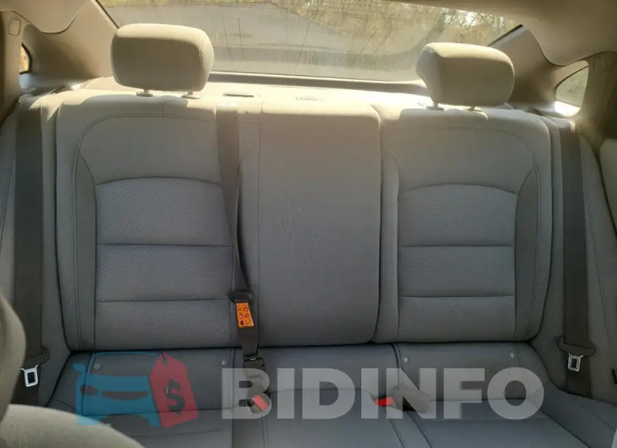 1G1ZC5ST0KF133885 Photo# 6