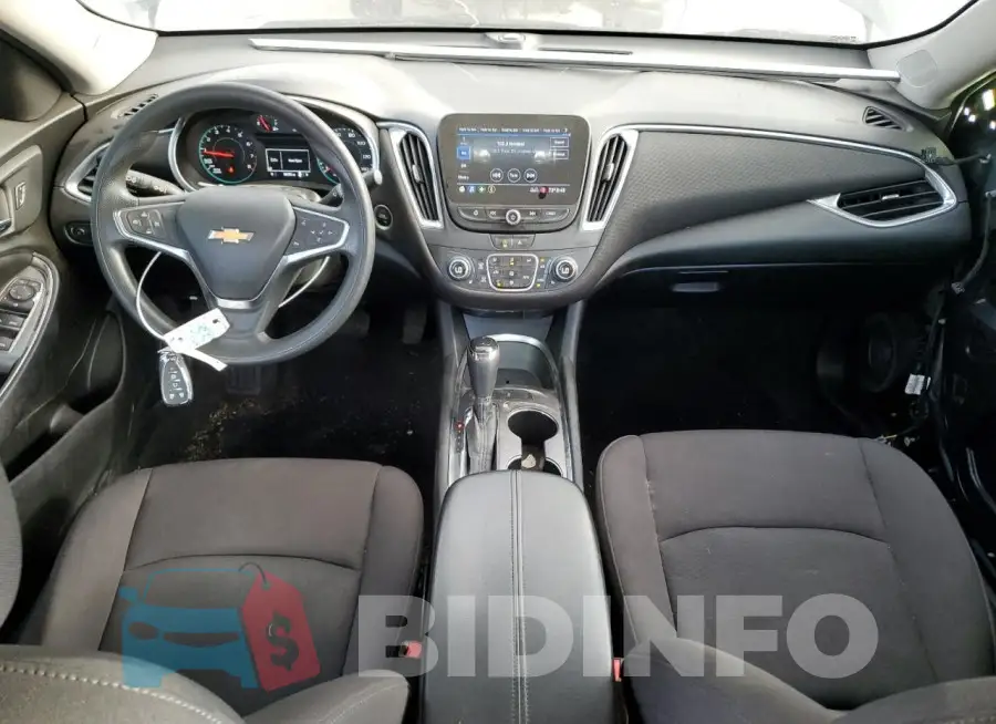 1G1ZD5ST3LF088472 Photo# 8