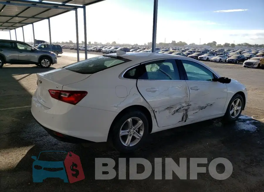 1G1ZD5ST4RF238114 Photo# 3
