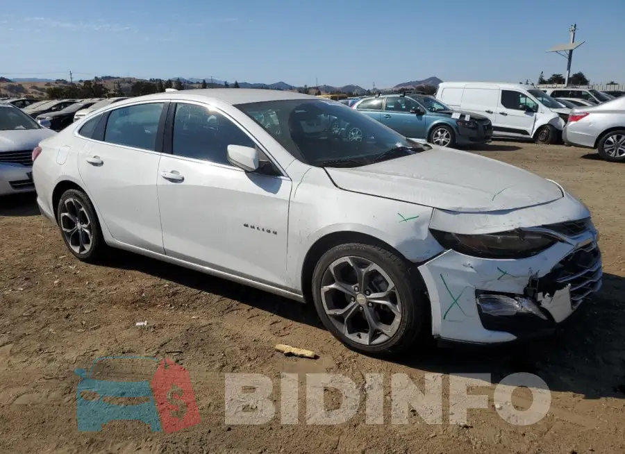 1G1ZD5ST6LF107581 Photo# 4