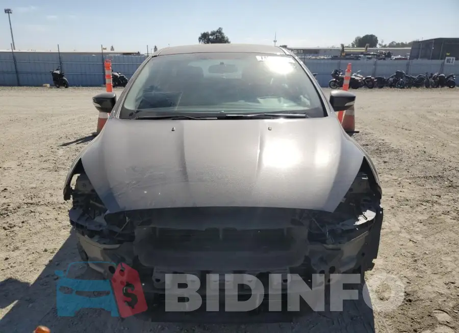 1FADP3K20GL372904 Photo# 5