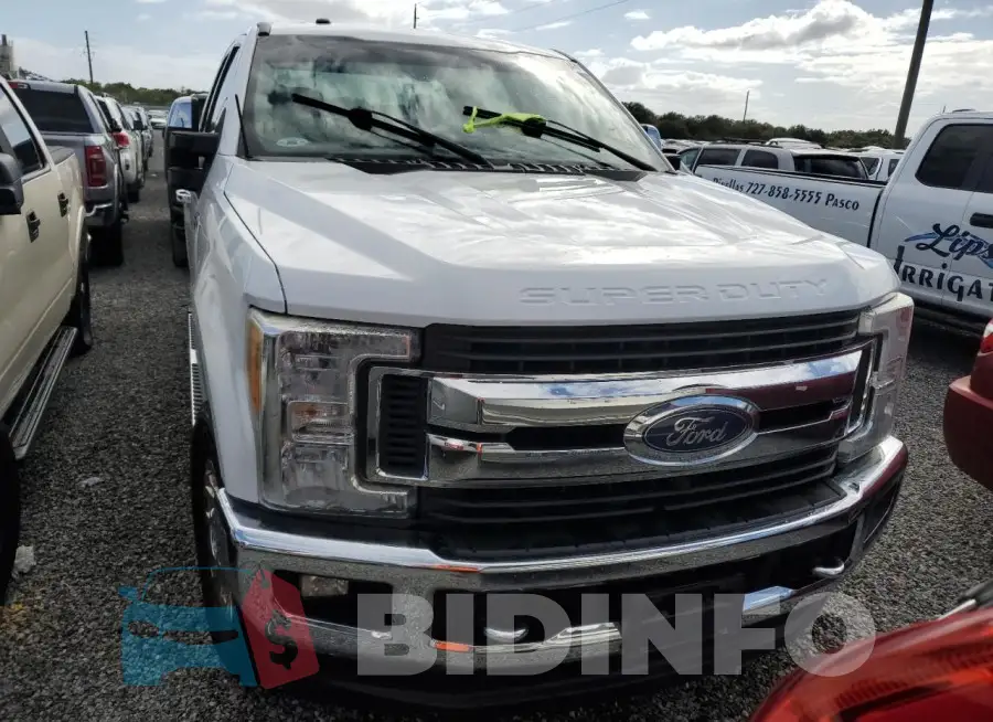 1FT7W2B66HEF31258 Photo# 5