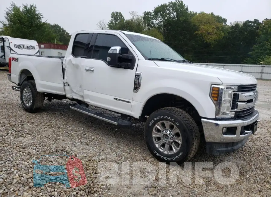 1FT7X2BT3KEC45104 Photo# 4