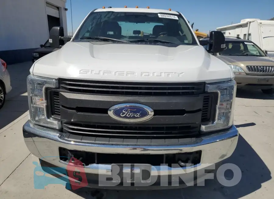 1FT8W3DT3KED12794 Photo# 5