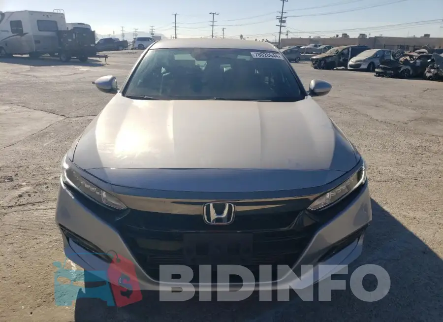 1HGCV1F34JA100976 Photo# 5