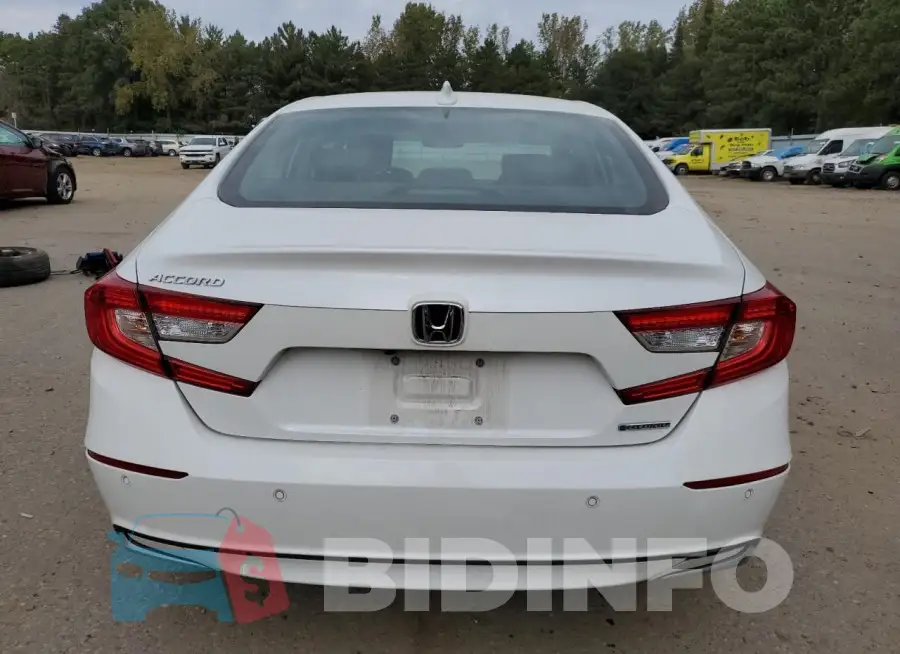 1HGCV3F58MA006925 Photo# 6