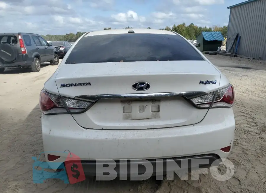 KMHEC4A41FA108423 Photo# 6